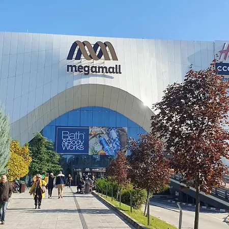 The Yellow King - Luxurious Appartement Bucarest