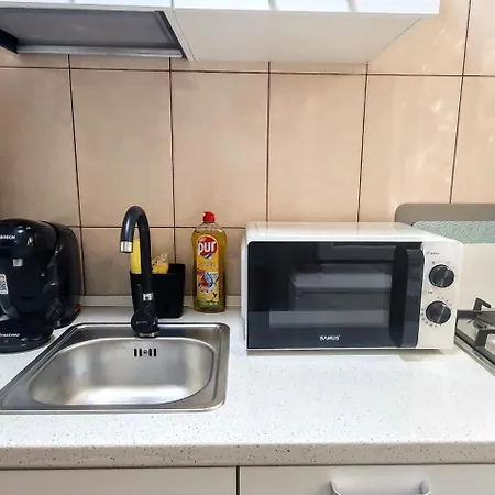 The Yellow King - Luxurious *