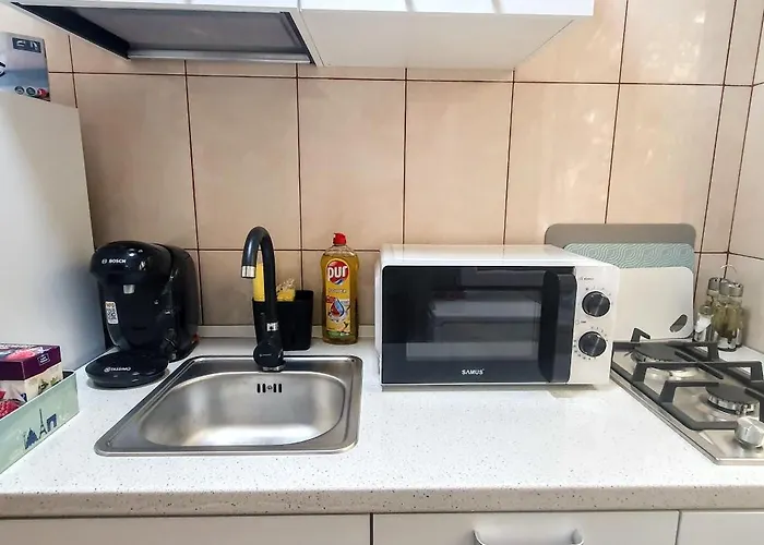 The Yellow King - Luxurious *