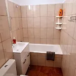 The Yellow King - Luxurious Bukarest